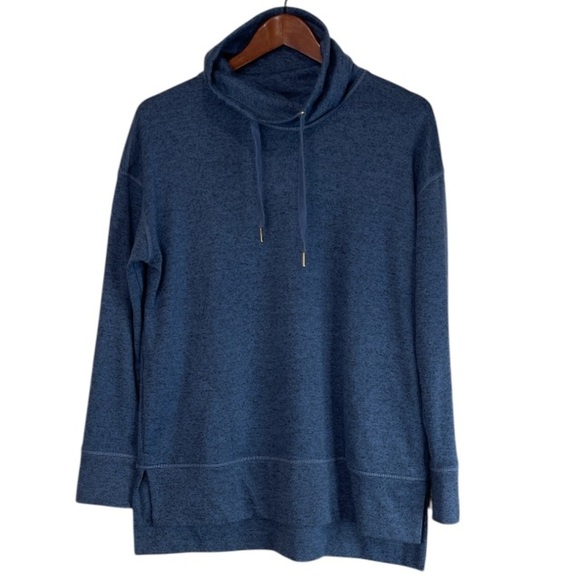 Old Navy Active Funnel Neck Knit Top Navy Blue Pockets Hi Low Hem Pullover M - Picture 10 of 10